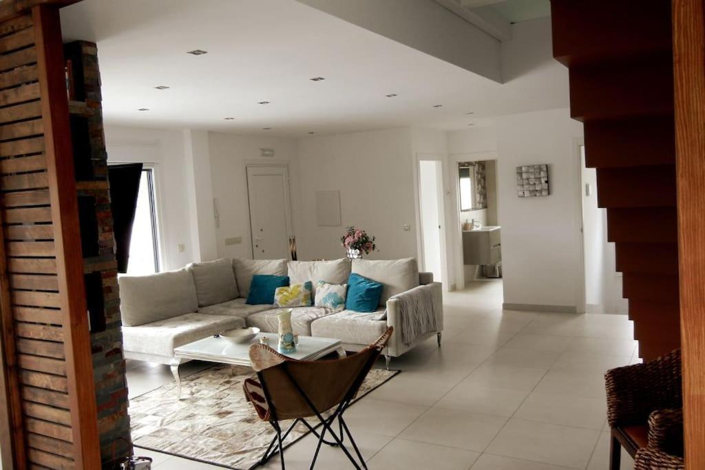 Chalet De Diseno Moderno En ซันเชนโช ภายนอก รูปภาพ