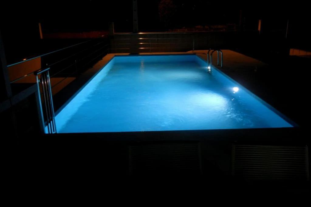 Chalet De Diseno Moderno En ซันเชนโช ภายนอก รูปภาพ